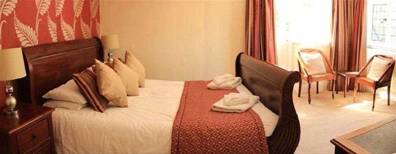 Devil's Punchbowl Hotel 4