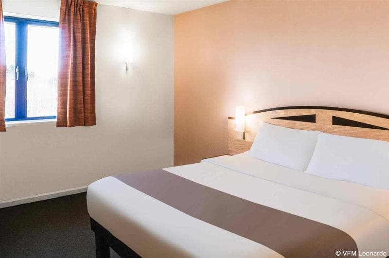 Ibis Chesterfield Centre - Market Town 2