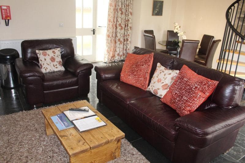 Dolgun Uchaf Guesthouse photo 1