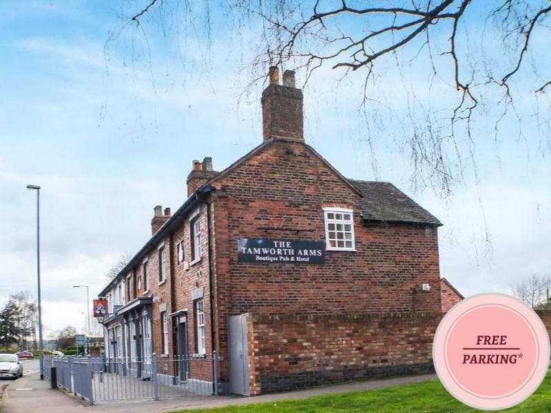 Oyo Tamworth Arms Boutique Pub & Hotel 2