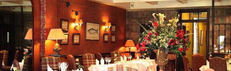 Burt's Hotel 3