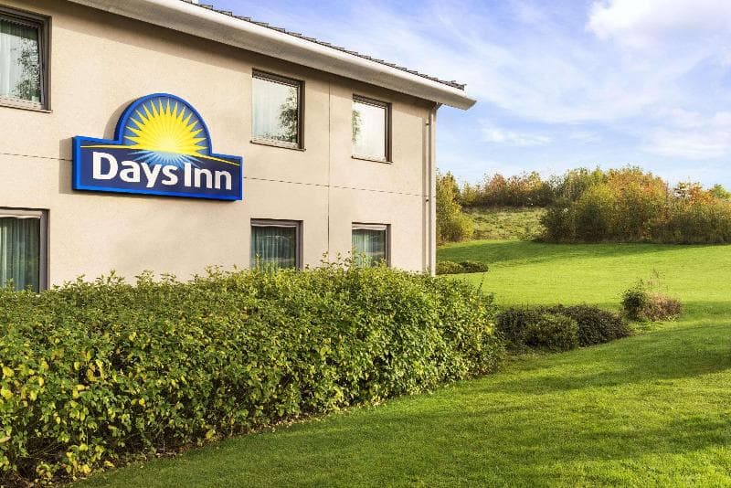 Days Inn By Wyndham Cannock Norton Canes M6 Toll 5