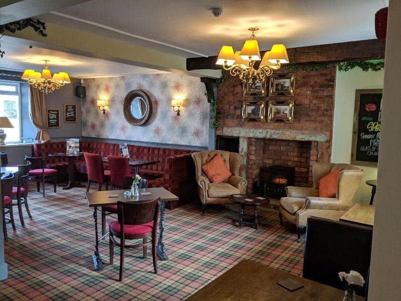 The Queens Head 5