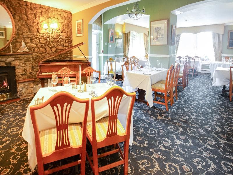 Oyo Lamphey Hall Hotel main