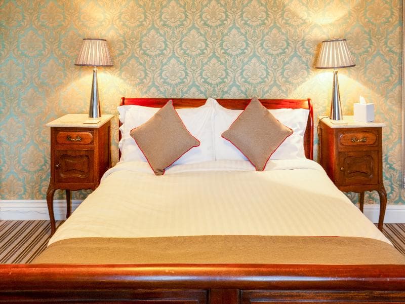 Oyo Lamphey Hall Hotel 2