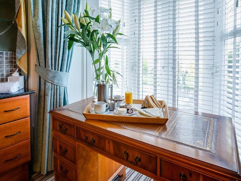 Oyo Lamphey Hall Hotel 5