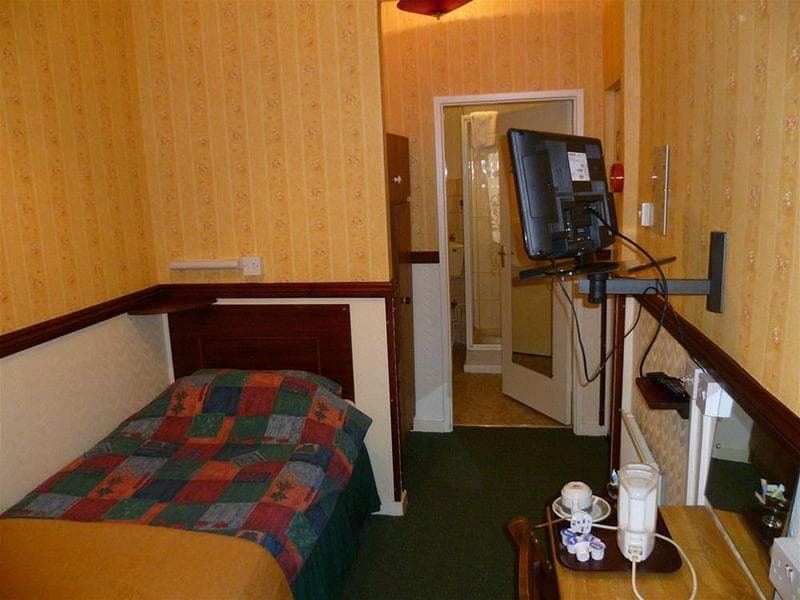 Rollason Wood Hotel 4