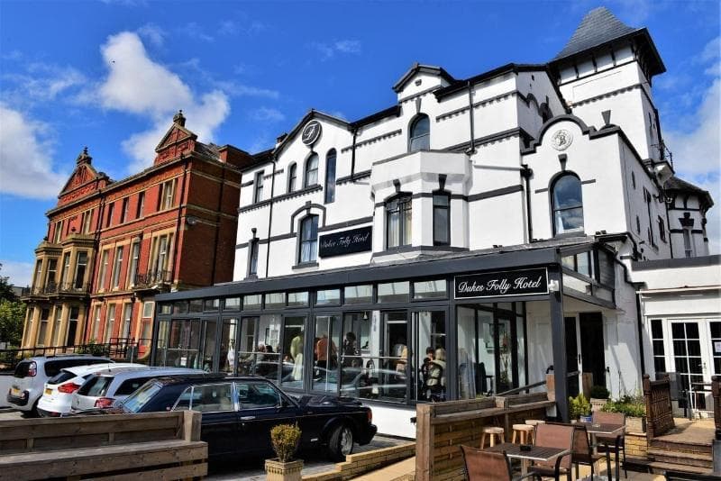 Dukes Folly Hotel 4