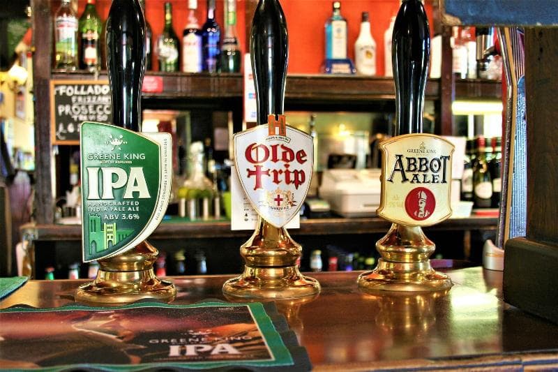 The White Horse main
