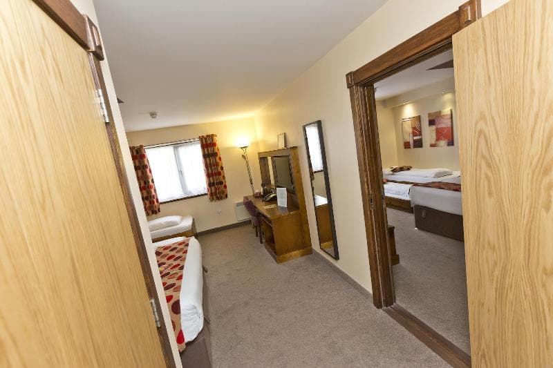 The Gulliver's Hotel 5