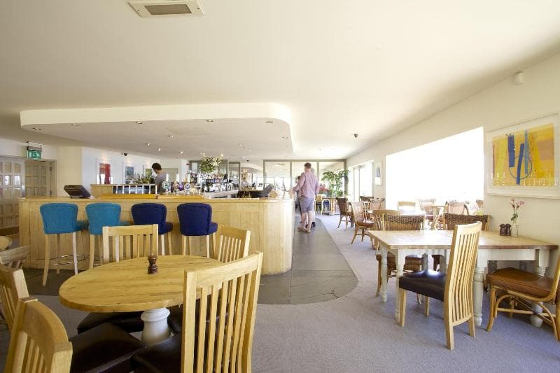 Lewinnick Lodge photo 1