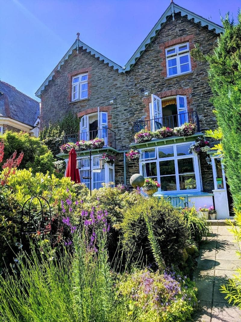 Lee House (Adults Only) 5