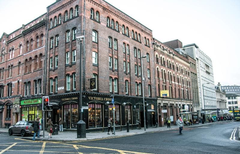 Base Serviced Apartments - Sir Thomas Street photo 1