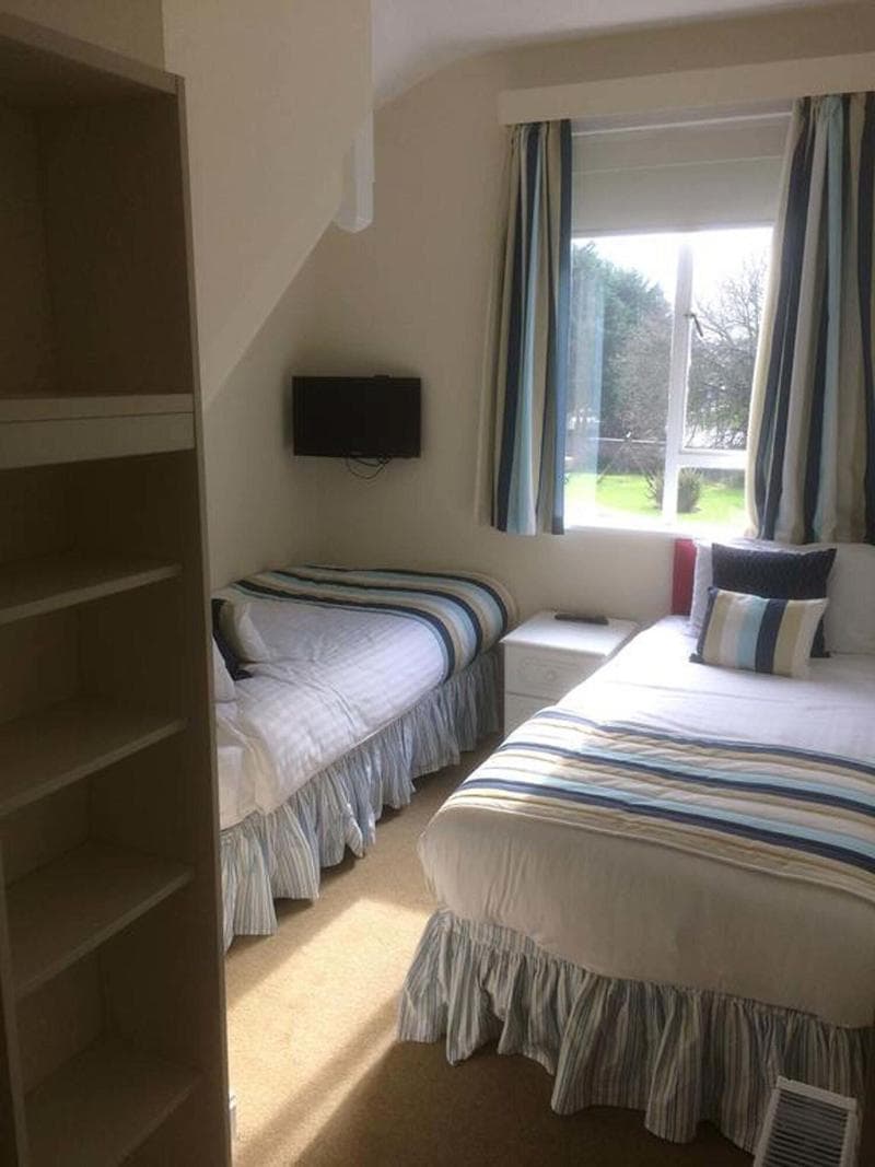 The Redcliffe Hotel 4
