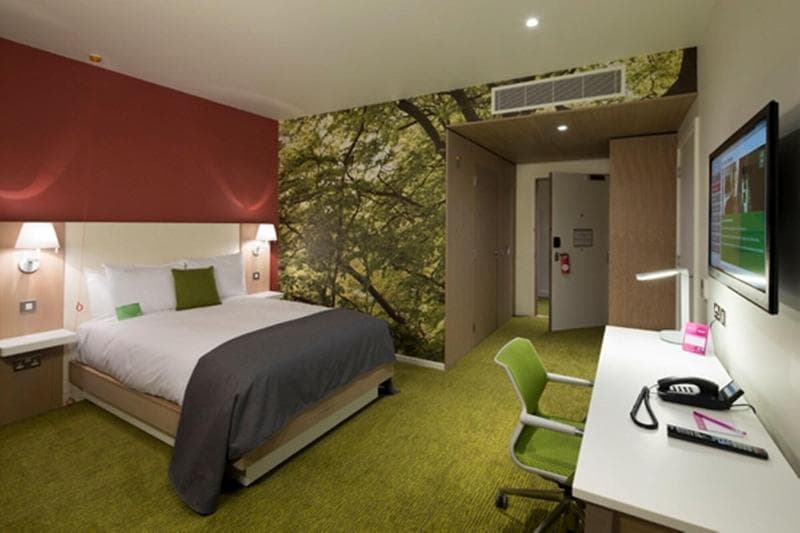 The Orchard Hotel & Restaurant 3