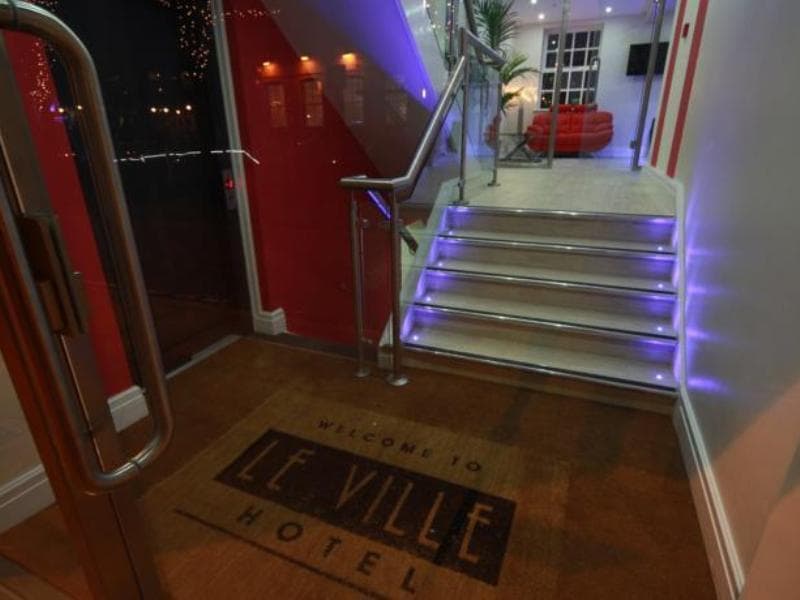 Le Villé Hotel 3