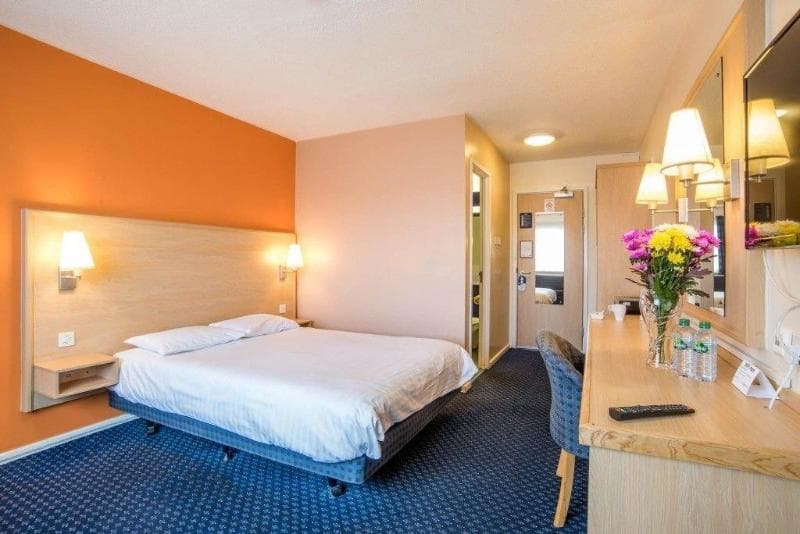 Metro Inns Huddersfield 4