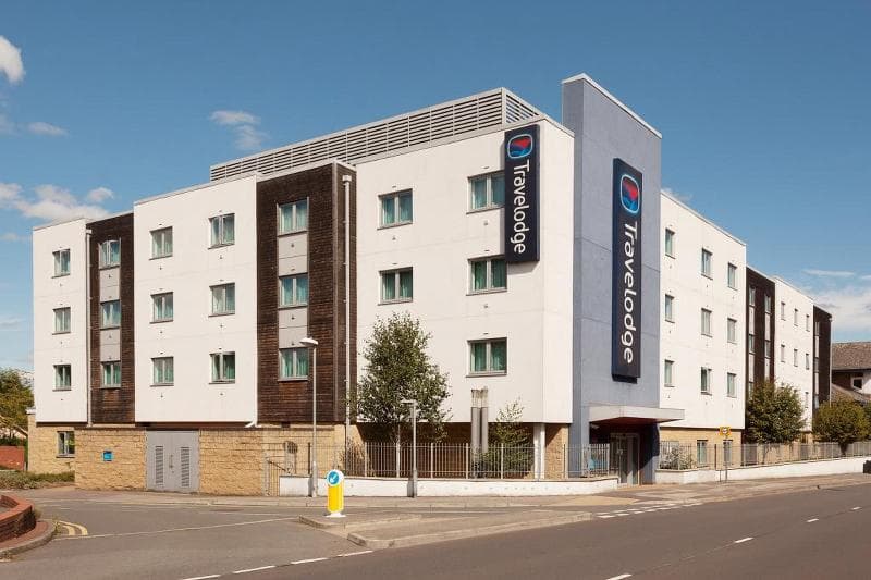 Travelodge Bracknell Central main