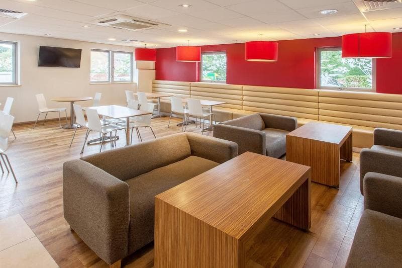 Travelodge Bracknell Central photo 1