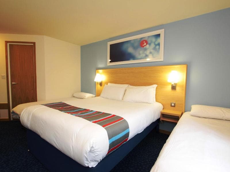 Travelodge Windsor Central 3