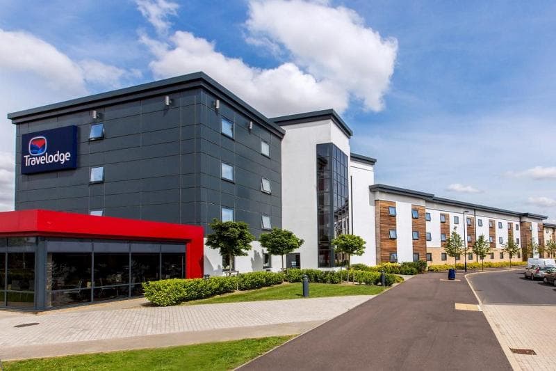 Travelodge Cambridge Orchard Park main