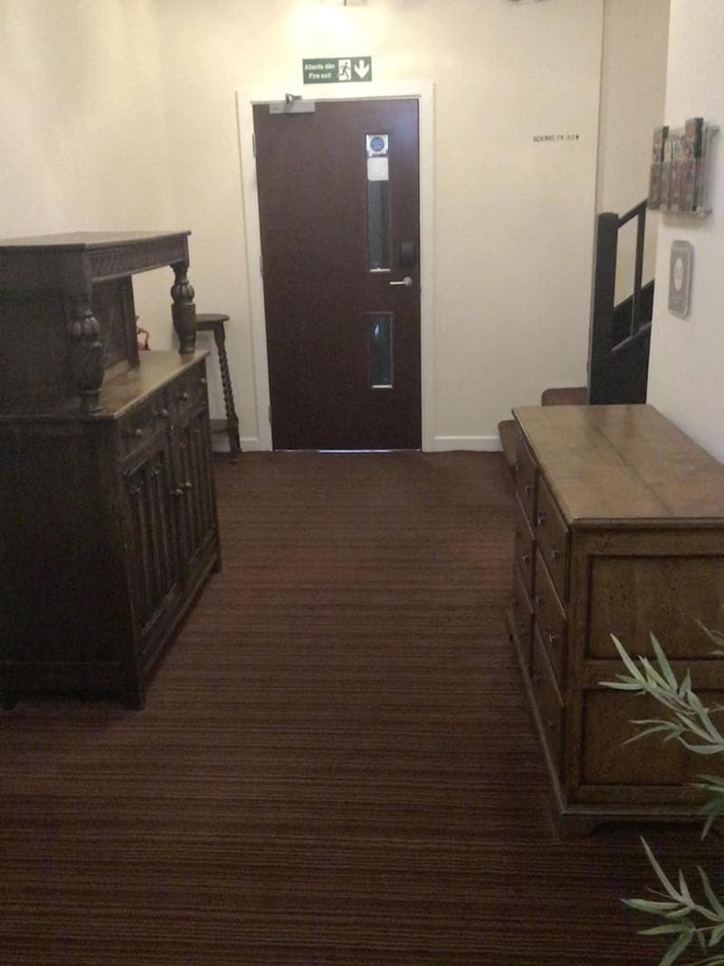 Ty Dre Town House 5