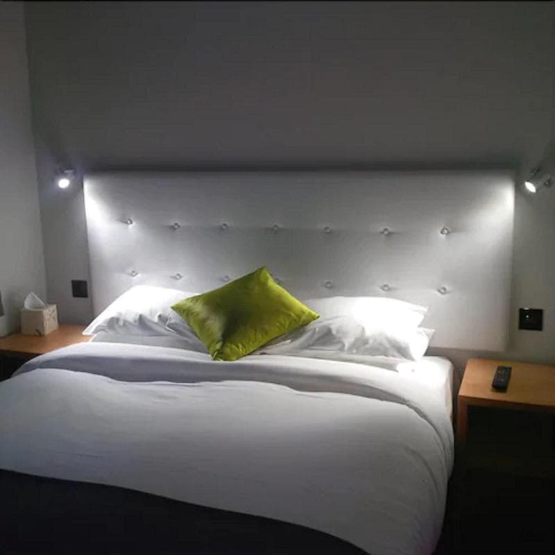 Fryatt Hotel & Bar 3