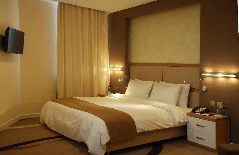 Prideinn Azure Hotel 3