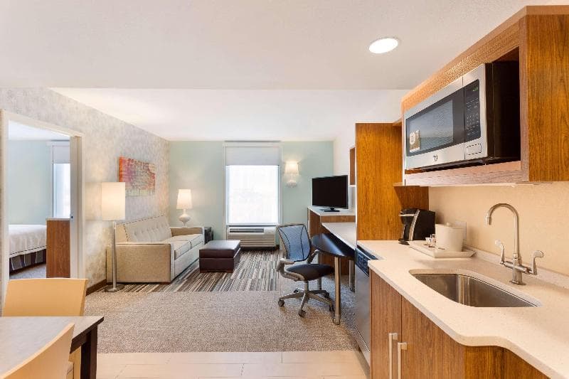 Home2 Suites by Hilton Fargo, ND 5
