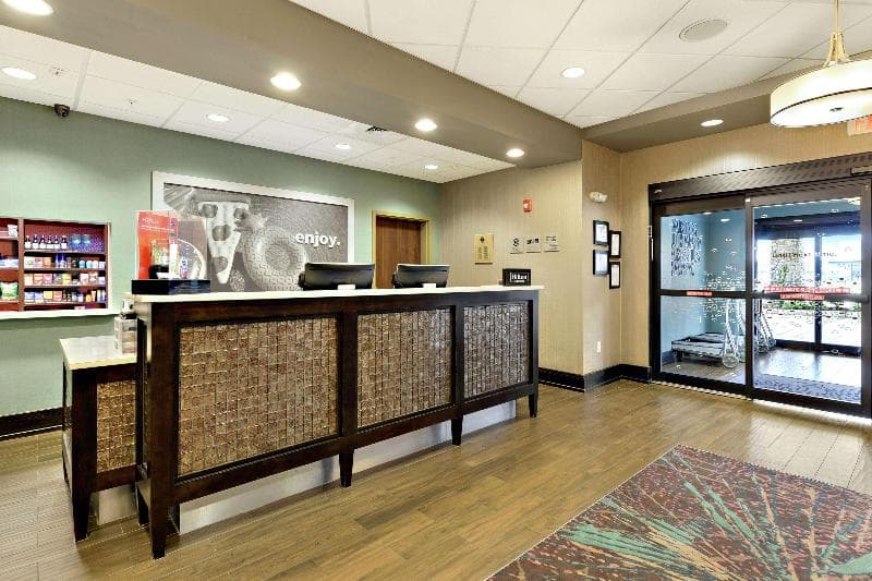 Hampton Inn & Suites Gulfport I-10 5