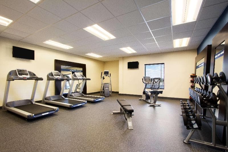 Hampton Inn & Suites York South 2