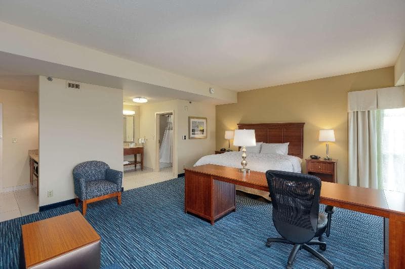 Hampton Inn & Suites Downtown Owensboro/Waterfront 4