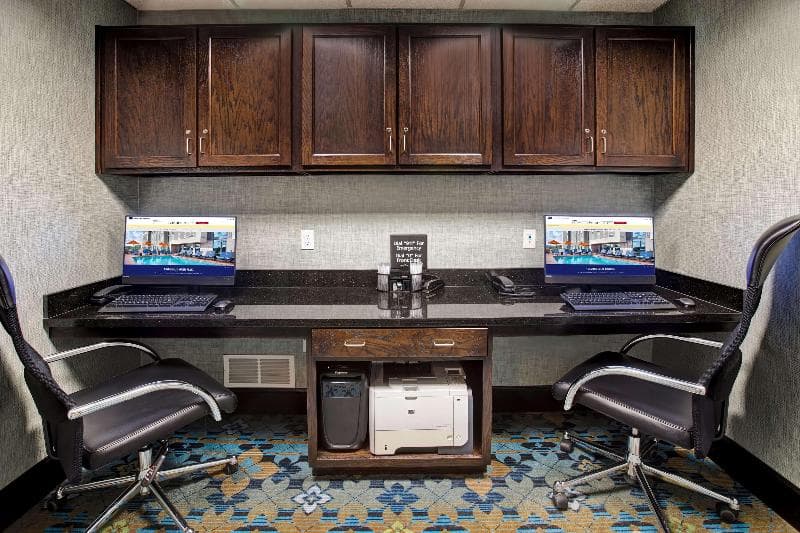 Hampton Inn - DeKalb (Near the University) 1