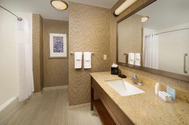 Hampton Inn & Suites San Antonio-Downtown/Market Square 5