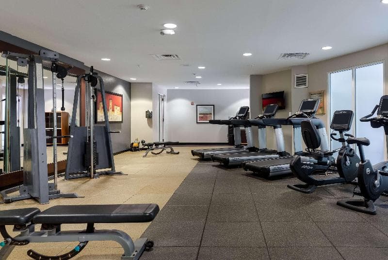 DoubleTree by Hilton Hotel Savannah Airport 2