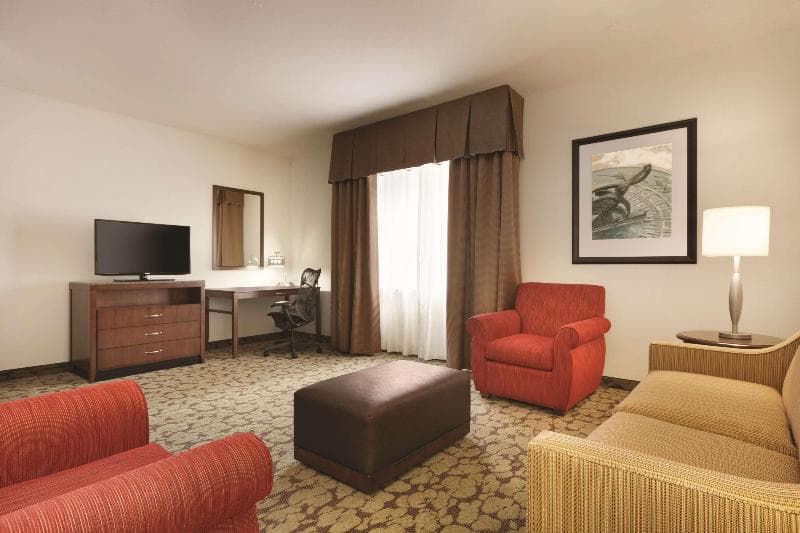 Hilton Garden Inn Rochester Downtown 5