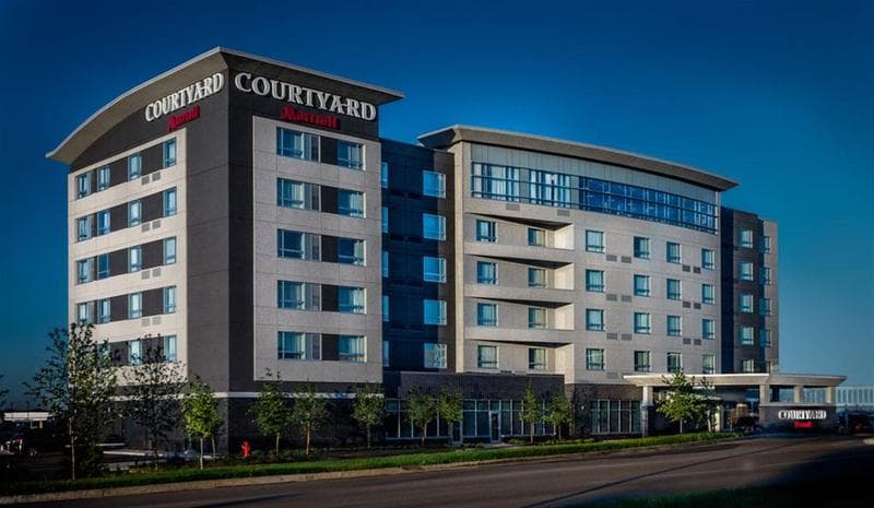 Courtyard Winnipeg Airport 3
