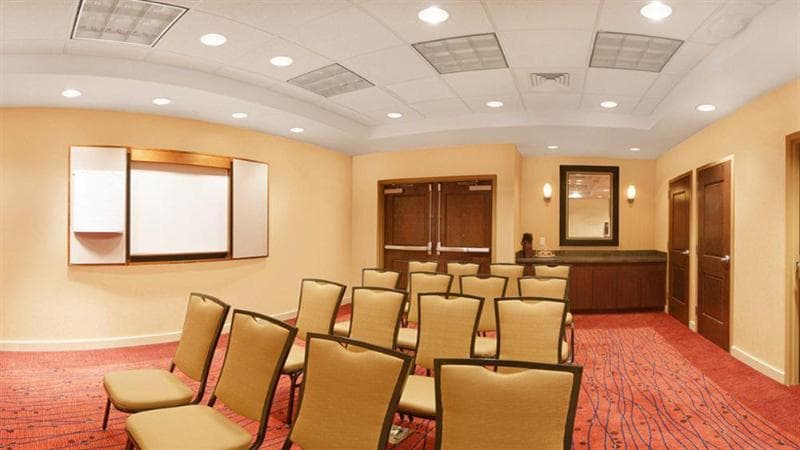 Residence Inn Lincoln South 3