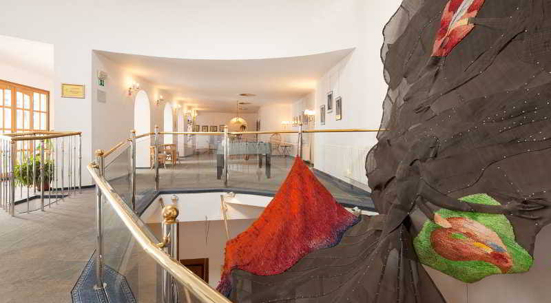 Hotel Concertino Zlata Husa photo 1