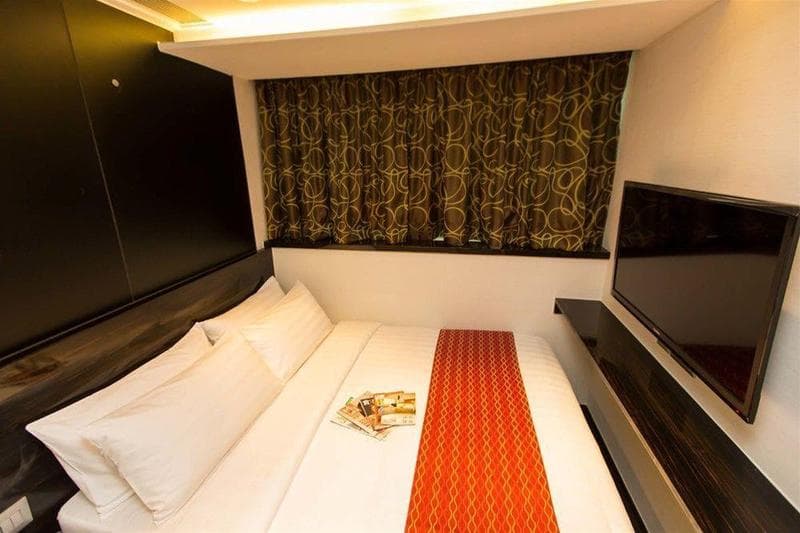 Noble Park Hotel 4