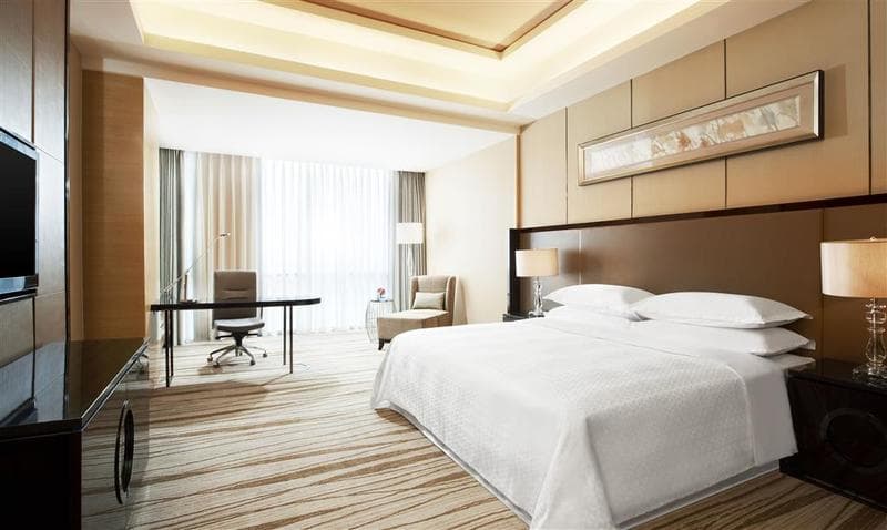 Four Points By Sheraton Langfang, Guan main