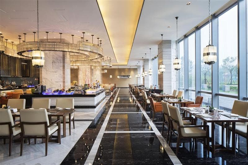 Sheraton Langfang Chaobai River Hotel 3