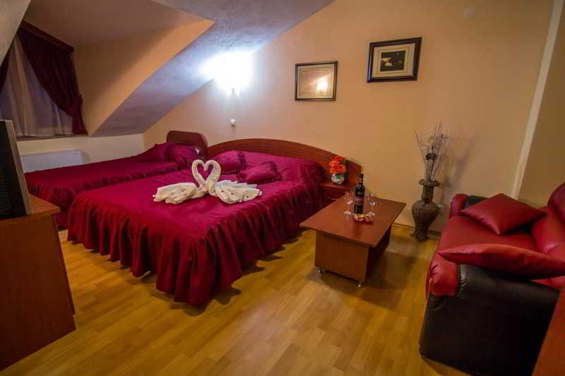 Villa Maki 3