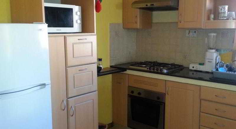 Krishangel Beach Apartment 4