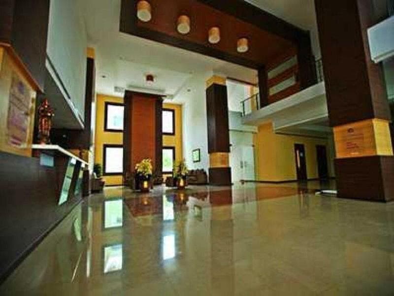 V Grand Hotel 4