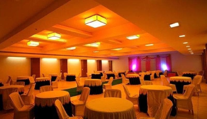 V Grand Hotel 2