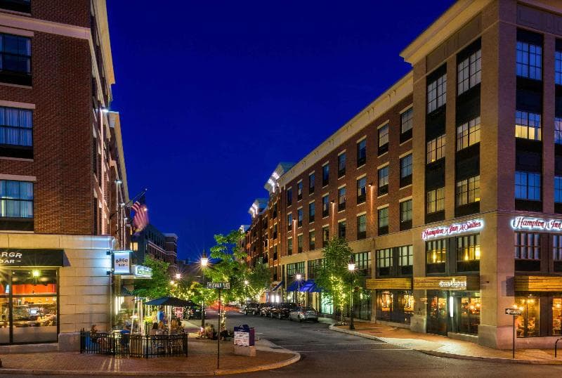 Hampton Inn & Suites Portsmouth Downtown 4
