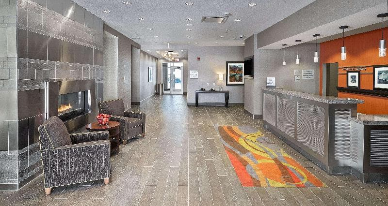 Hampton Inn by Hilton Calgary Airport North 5