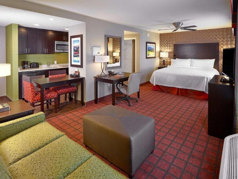 Homewood Suites by Hilton Calgary-Airport photo 1