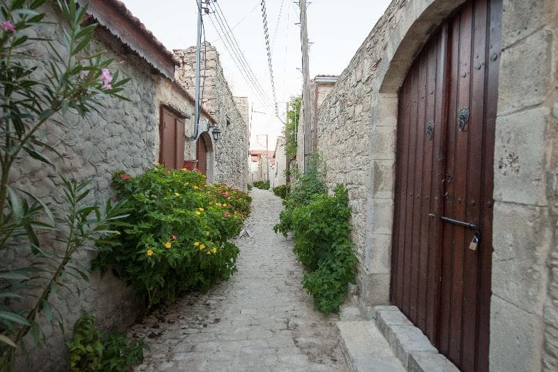 Oinoessa Traditional Boutique Houses 3